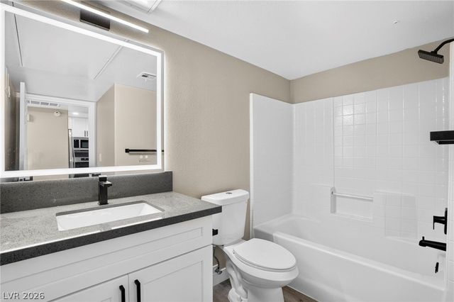 2106 Sleepy Court, Las Vegas, NV 89106