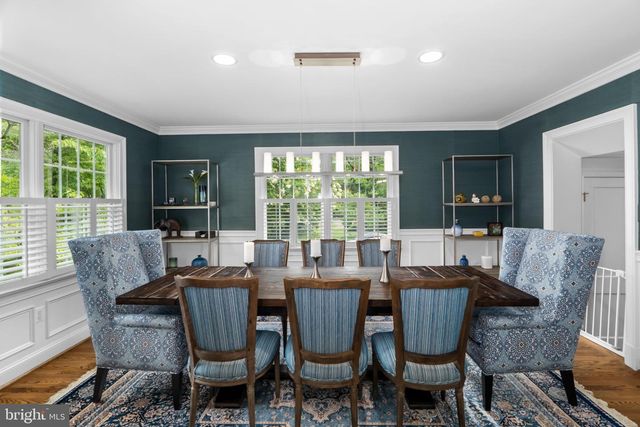 1000 W BRADDOCK RD, Alexandria, VA 22302