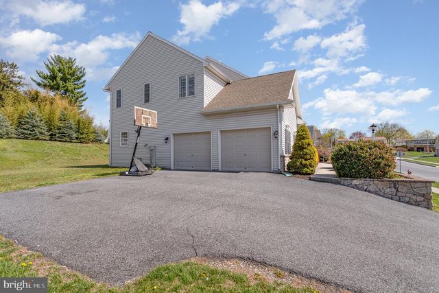 6234 MANOR HILL CIRCLE, Harrisburg, PA 17111