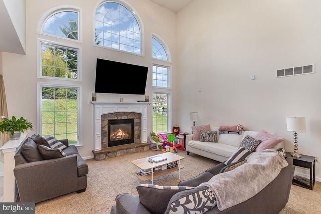 6234 MANOR HILL CIRCLE, Harrisburg, PA 17111