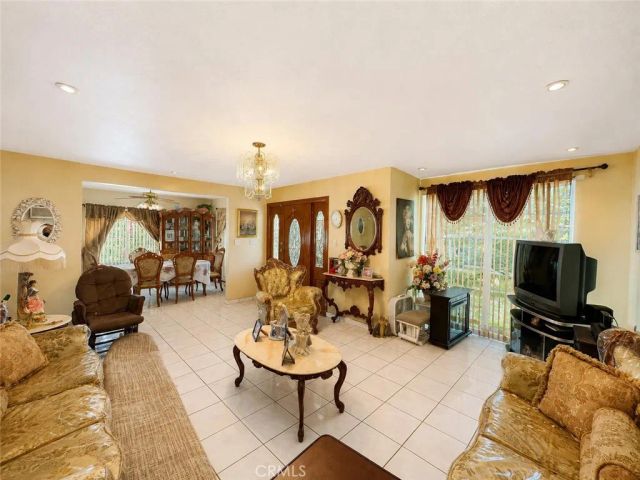 3942 Gleason Street, Los Angeles, CA 90063