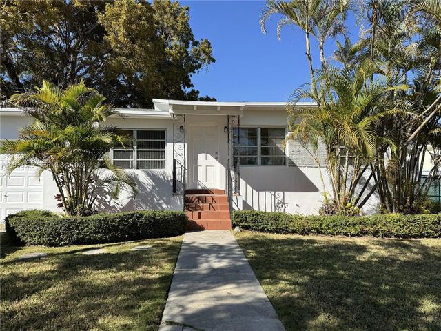 5353 SW 6th St -, Miami, FL 33134