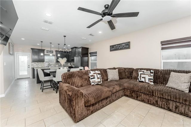 709 La Laguna Road, Mission, TX 78572