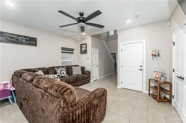 709 La Laguna Road, Mission, TX 78572