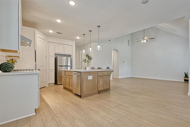 323 Highland Bayou Drive, Conroe, TX 77304