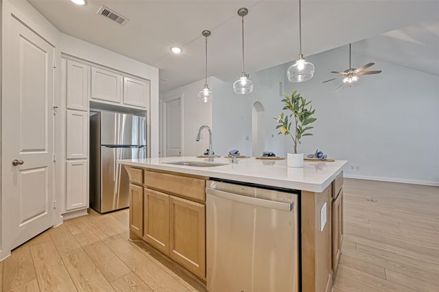 323 Highland Bayou Drive, Conroe, TX 77304