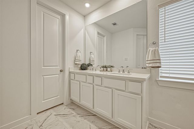 323 Highland Bayou Drive, Conroe, TX 77304