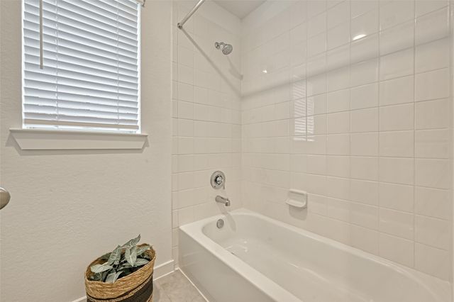 323 Highland Bayou Drive, Conroe, TX 77304
