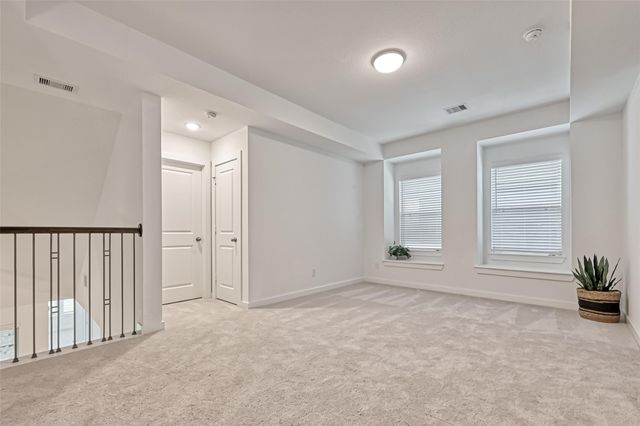 323 Highland Bayou Drive, Conroe, TX 77304