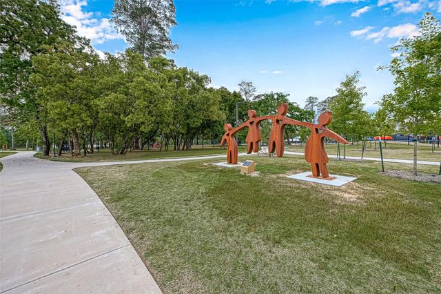 323 Highland Bayou Drive, Conroe, TX 77304