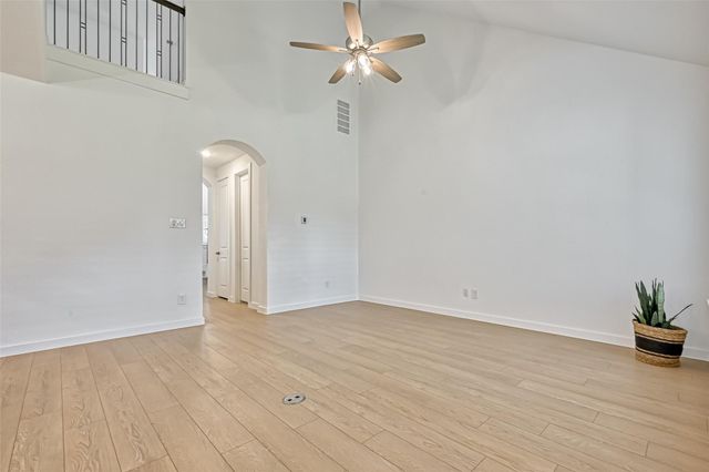 323 Highland Bayou Drive, Conroe, TX 77304