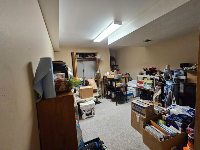 432 N Roosevelt St, Lindsborg, KS 67456