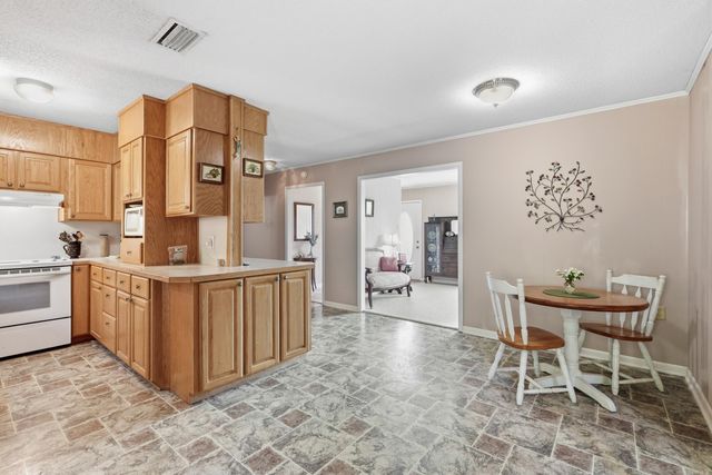 185 Lower Ridge Road, Conway, AR 72032