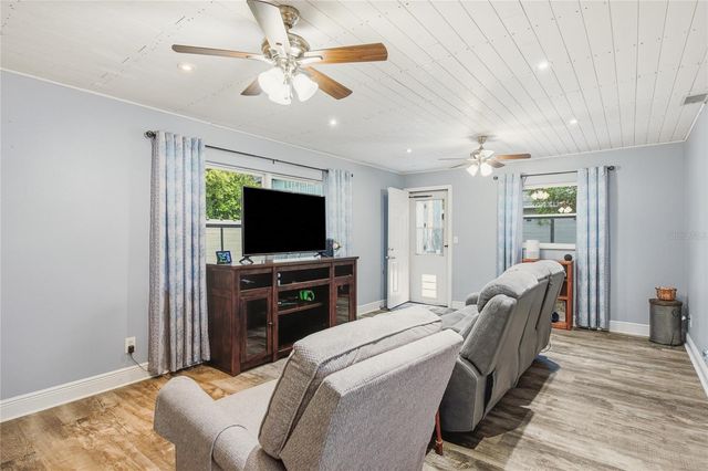 1144 WOODBROOK DRIVE, Largo, FL 33770