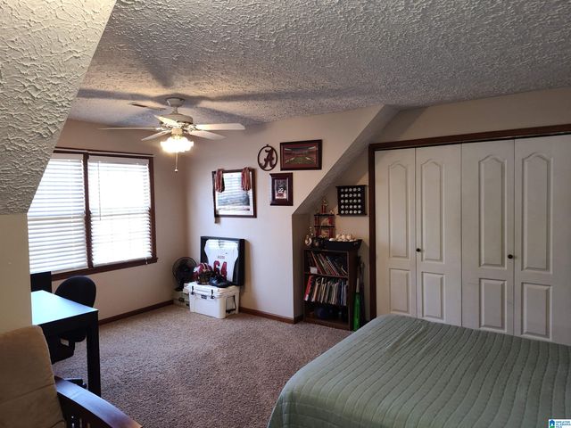 1840 PLEASANT RIDGE DRIVE, Sylacauga, AL 35150