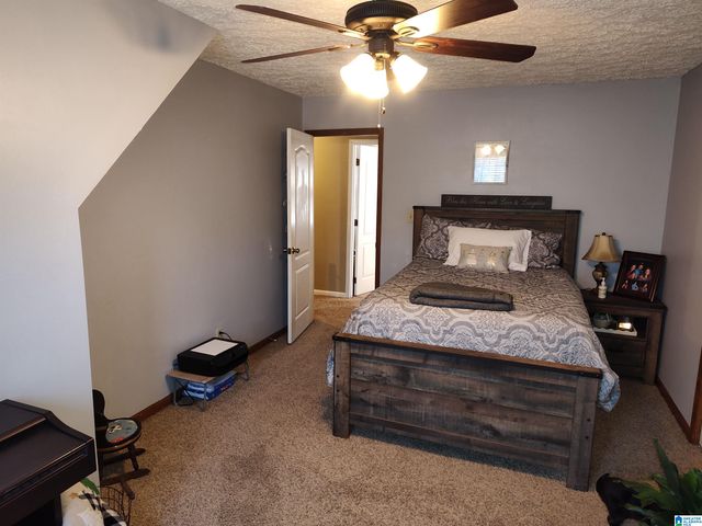 1840 PLEASANT RIDGE DRIVE, Sylacauga, AL 35150