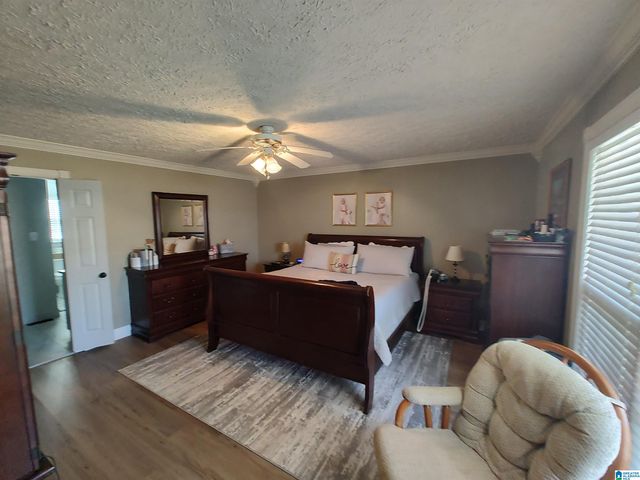 1840 PLEASANT RIDGE DRIVE, Sylacauga, AL 35150