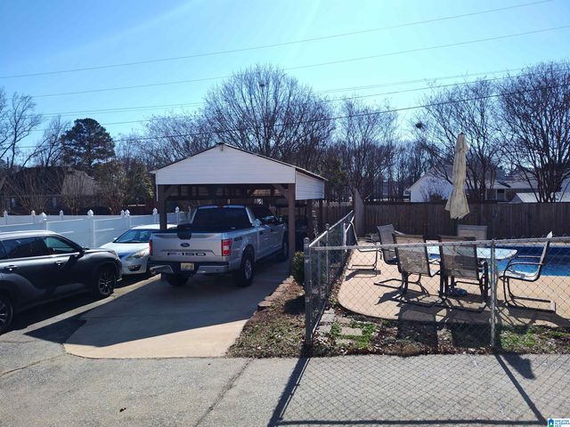 1840 PLEASANT RIDGE DRIVE, Sylacauga, AL 35150