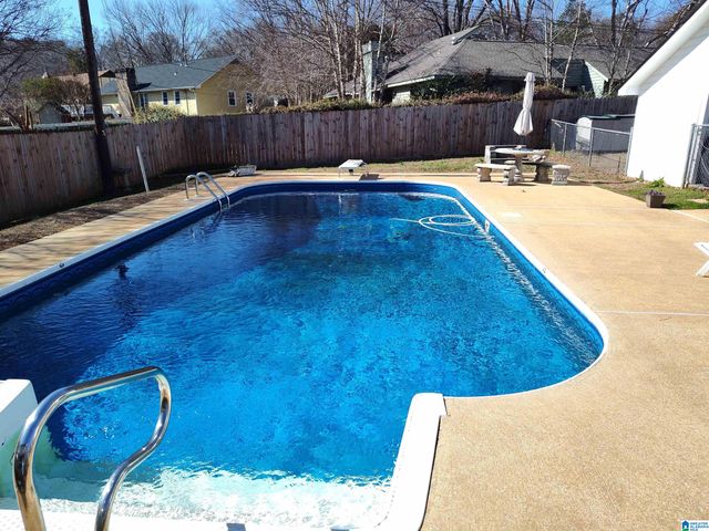 1840 PLEASANT RIDGE DRIVE, Sylacauga, AL 35150