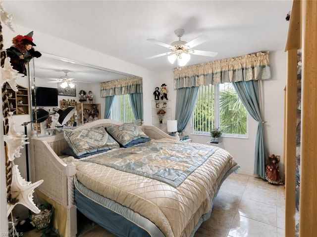 8294 Key Royal CIR 1631, Naples, FL 34119