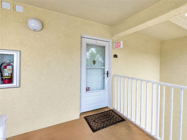 8294 Key Royal CIR 1631, Naples, FL 34119