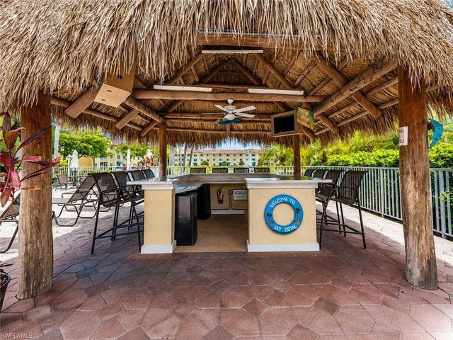 8294 Key Royal CIR 1631, Naples, FL 34119