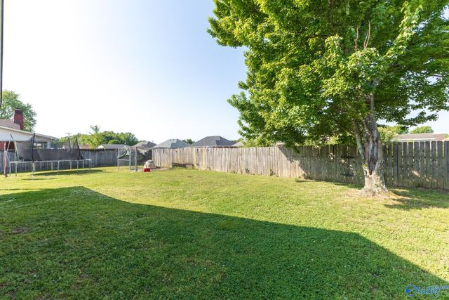 1735 Nottingham Drive SW, Decatur, AL 35603