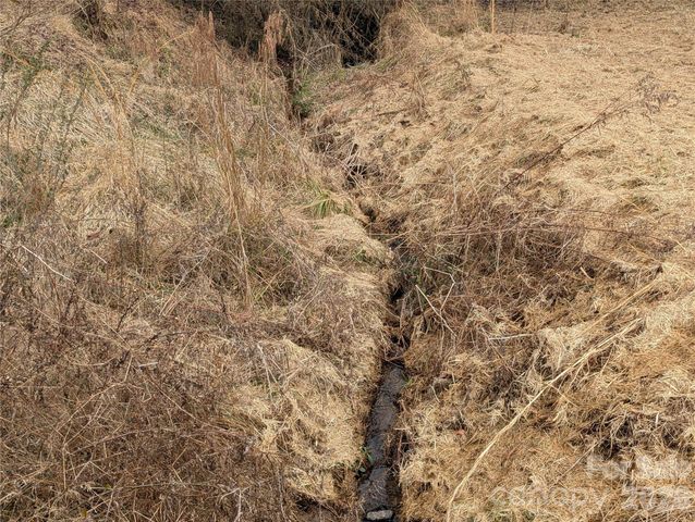 36 Country Cove Court 6, Leicester, NC 28748