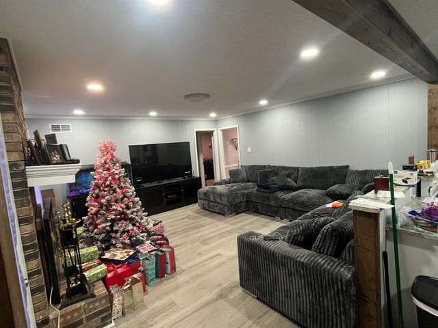 3010 FALKIRK RD, Memphis, TN 38128