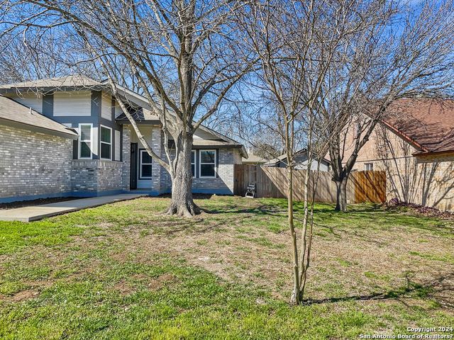 13211 HUNTSMAN RD, San Antonio, TX 78249