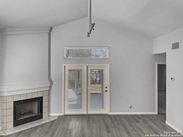 13211 HUNTSMAN RD, San Antonio, TX 78249