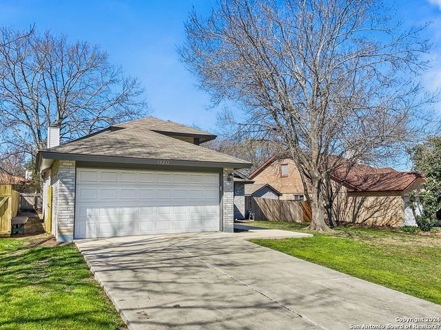 13211 HUNTSMAN RD, San Antonio, TX 78249