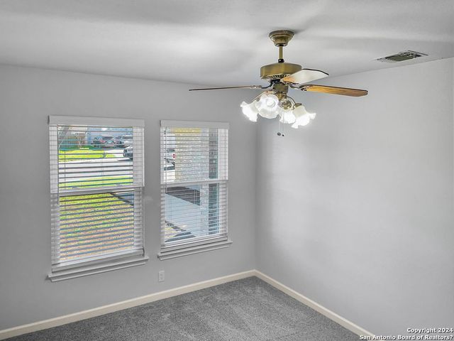 13211 HUNTSMAN RD, San Antonio, TX 78249