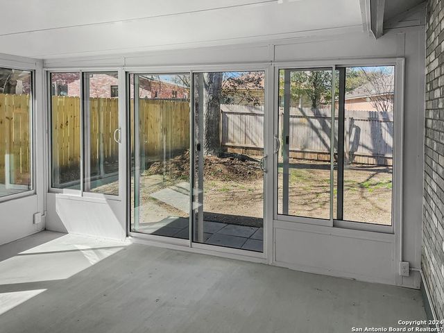 13211 HUNTSMAN RD, San Antonio, TX 78249