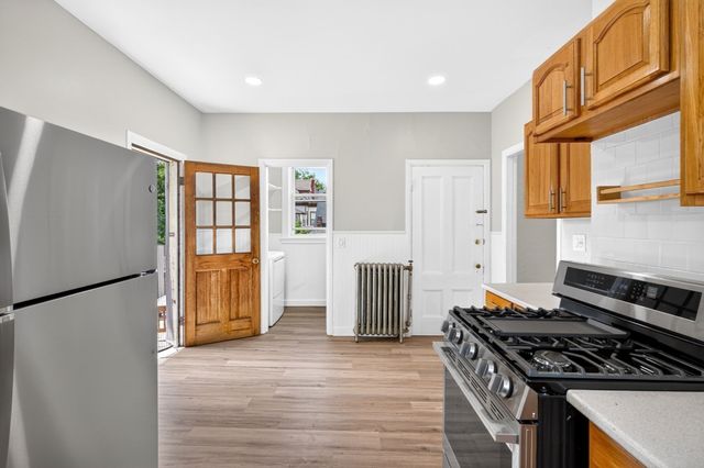 36 Mayfield 2, Boston, MA 02125