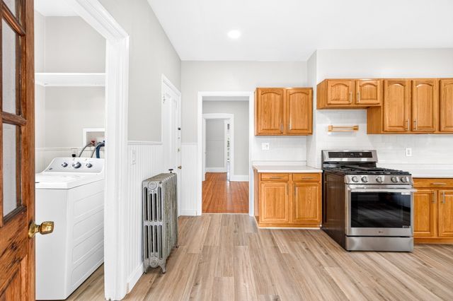 36 Mayfield 2, Boston, MA 02125