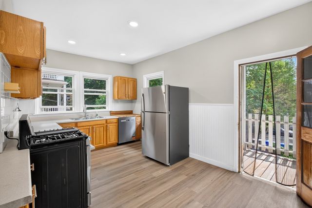 36 Mayfield 2, Boston, MA 02125