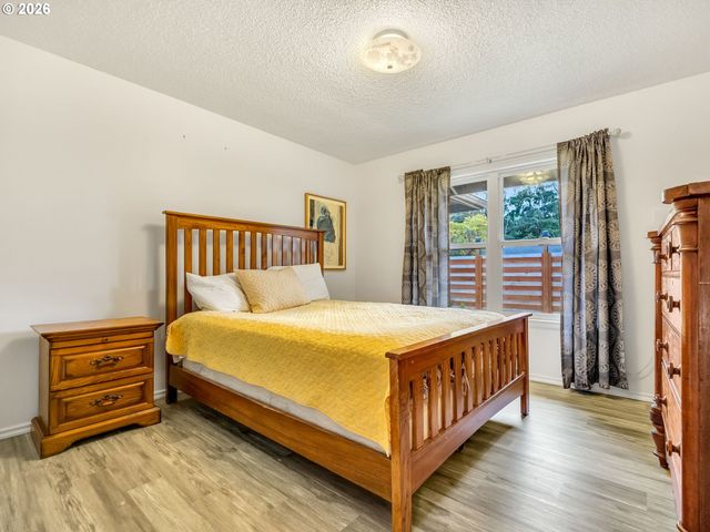 364 ALPINE St, Seaside, OR 97138