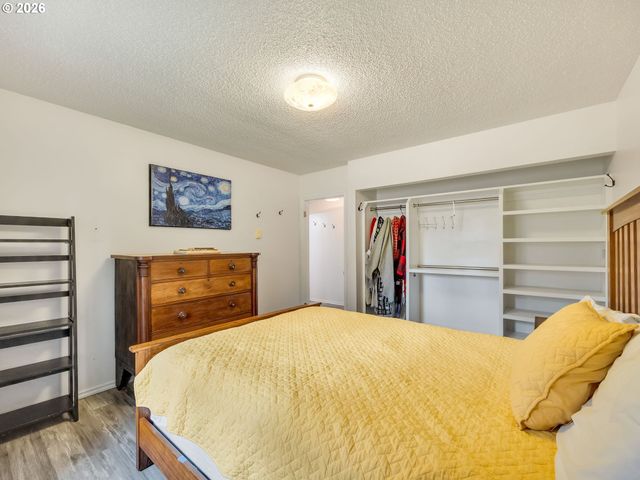 364 ALPINE St, Seaside, OR 97138