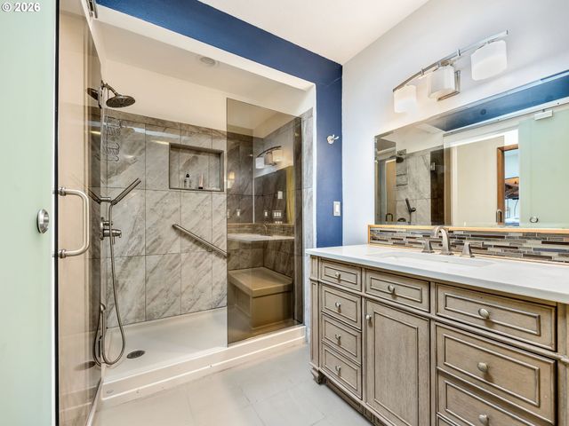 364 ALPINE St, Seaside, OR 97138