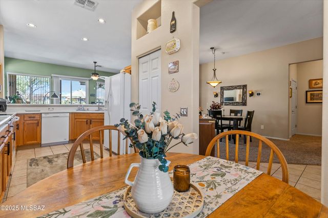 13136 N Desert Flora Lane, Marana, AZ 85658