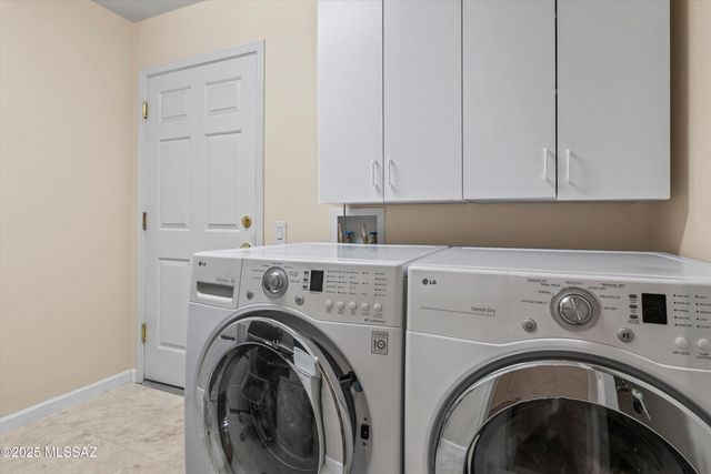 13136 N Desert Flora Lane, Marana, AZ 85658