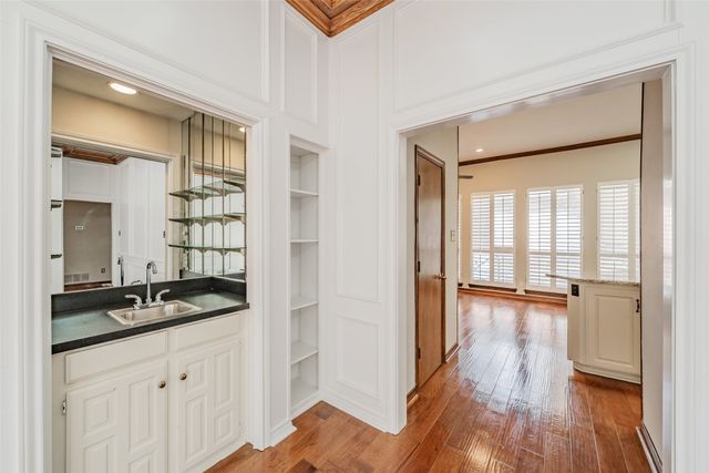 6010 Millwood Drive, Arlington, TX 76016