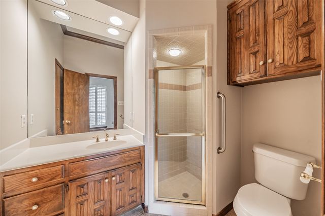 6010 Millwood Drive, Arlington, TX 76016