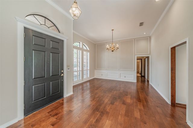 6010 Millwood Drive, Arlington, TX 76016