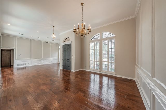 6010 Millwood Drive, Arlington, TX 76016