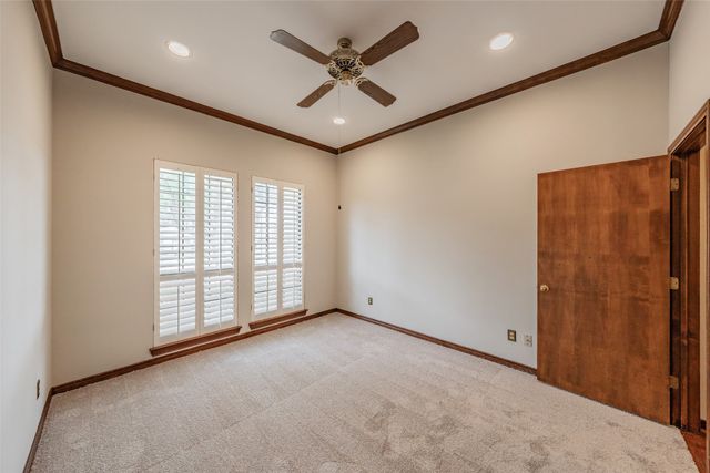 6010 Millwood Drive, Arlington, TX 76016