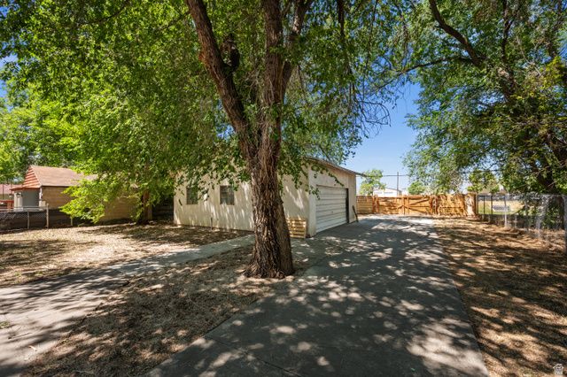 1734 S WEST TEMPLE, Salt Lake City, UT 84115