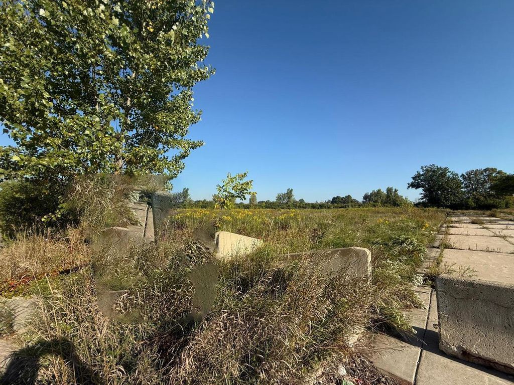 9125 N 96TH STREET, Milwaukee, WI 53224