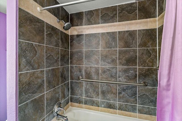 4318 Avenue K, Galveston, TX 77550